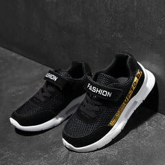 Light Mesh Casual
